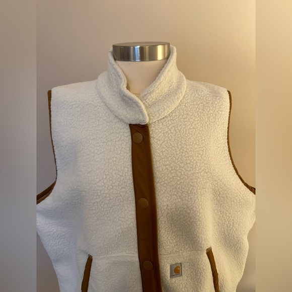 CARHARTT Fleece Snap-Front Vest (Relaxed Fit) - Picture 2 of 9